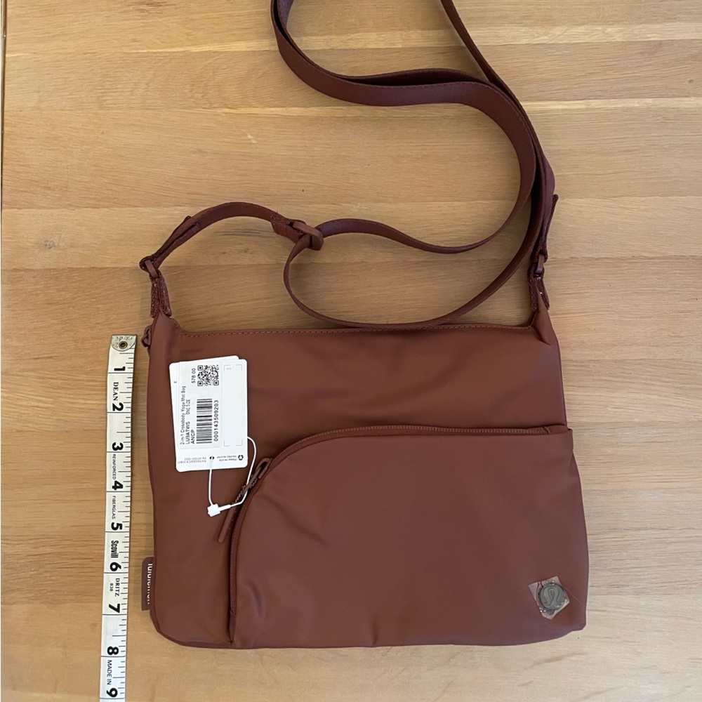 Lululemon 2-in-1 Crossbody Yoga Mat Bag